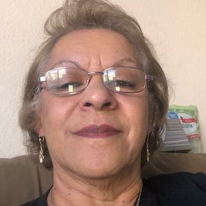 Meet your Posher, Elva